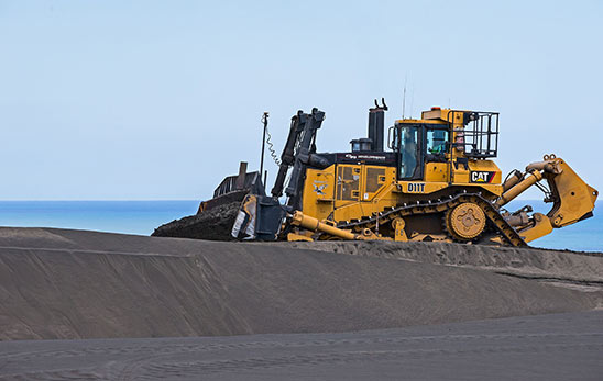 C&Rs' D11T with Topcon Machine Control in action