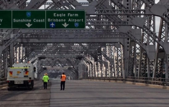 Story Bridge. Resurfacing of an Australian icon. 