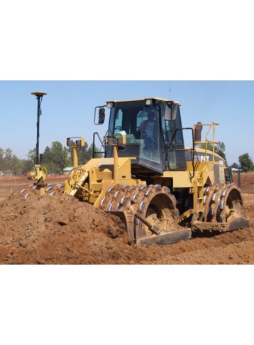 Topcon 3D-GPS+ Systems for Compactor